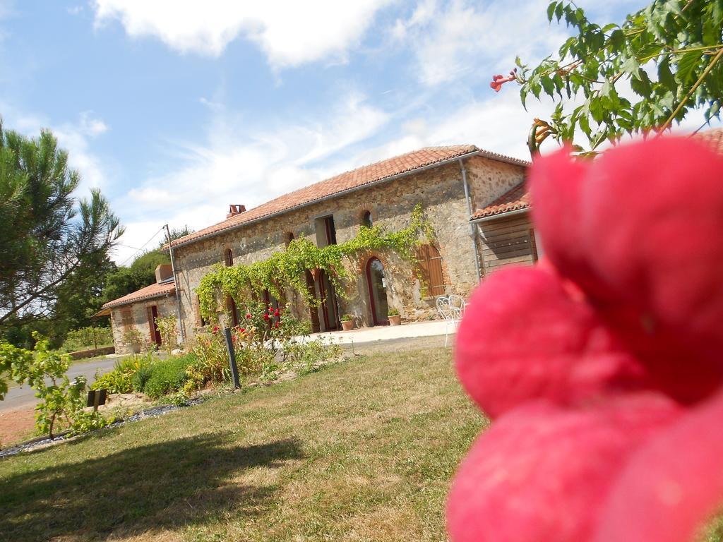 Chambres d'hôtes Le Château Rouge Saint-Germain-sur-Moine Exterior foto