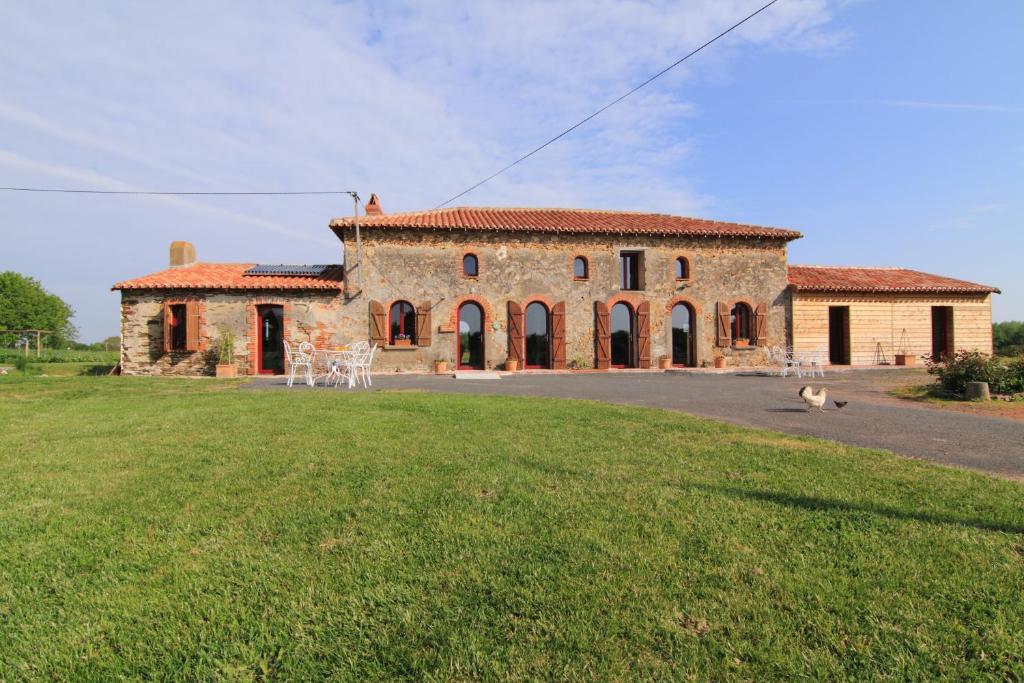 Chambres d'hôtes Le Château Rouge Saint-Germain-sur-Moine Exterior foto