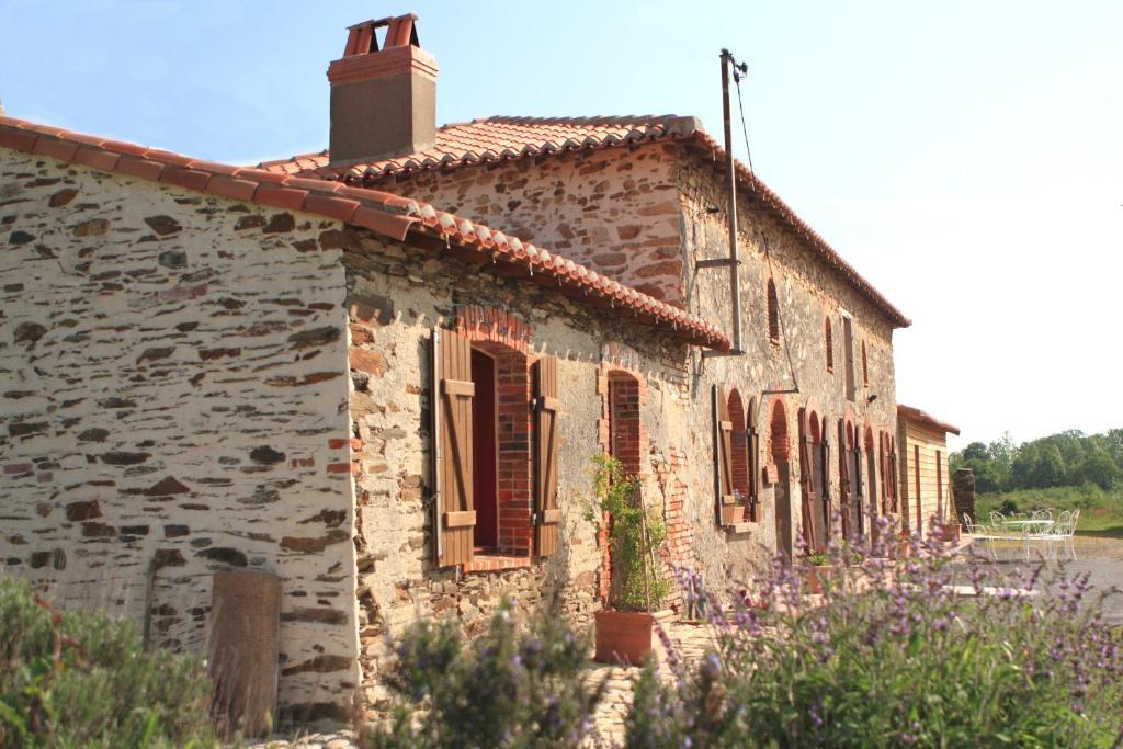 Chambres d'hôtes Le Château Rouge Saint-Germain-sur-Moine Exterior foto